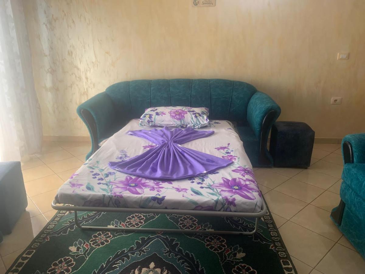 Guest House Fier Bagian luar foto